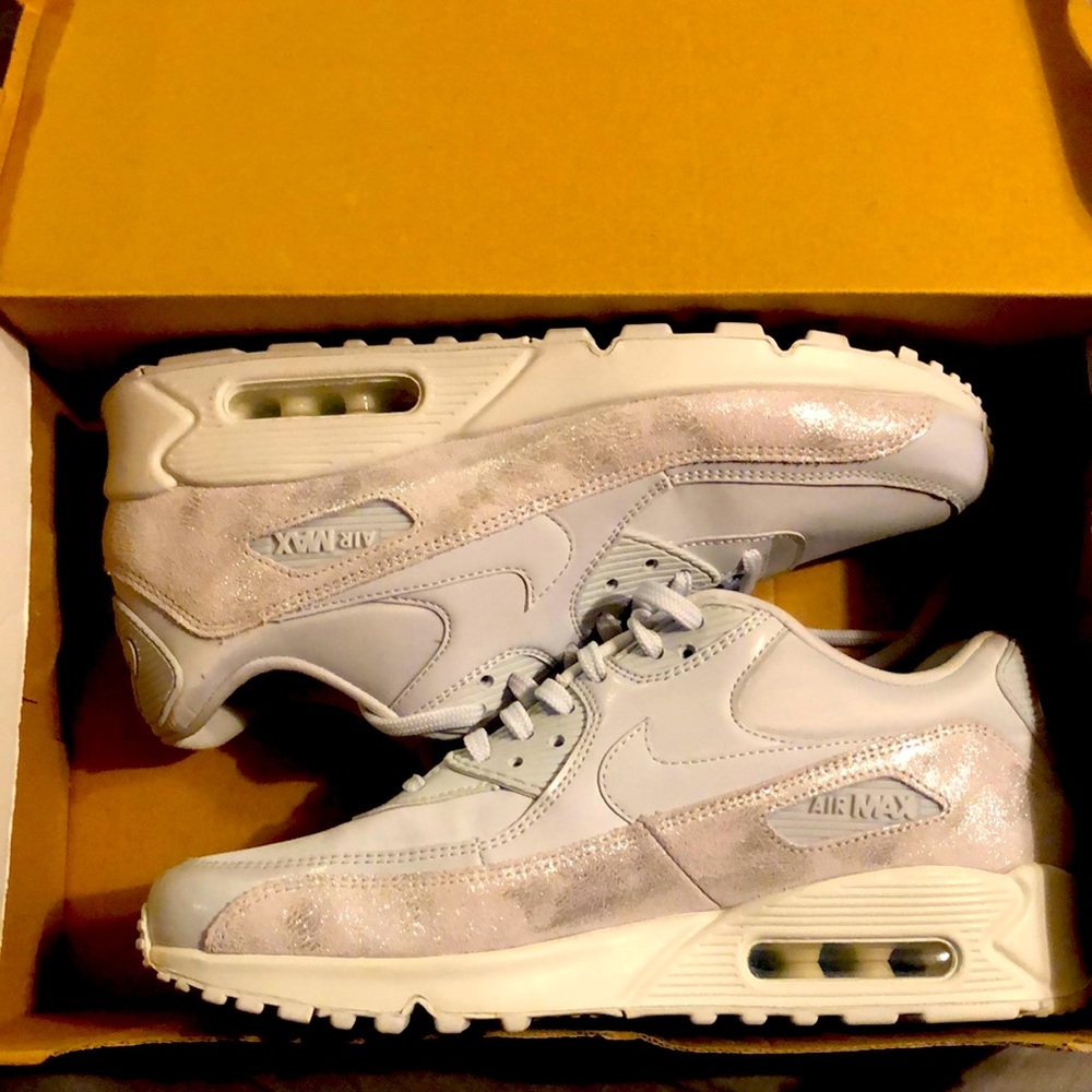 Women’s Nike Air Max 90 Premier